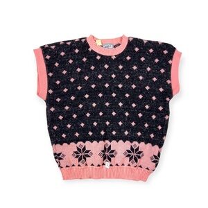 Adele Vintage 1980s Pink & Black Snowflake Short Sleeve Sweater